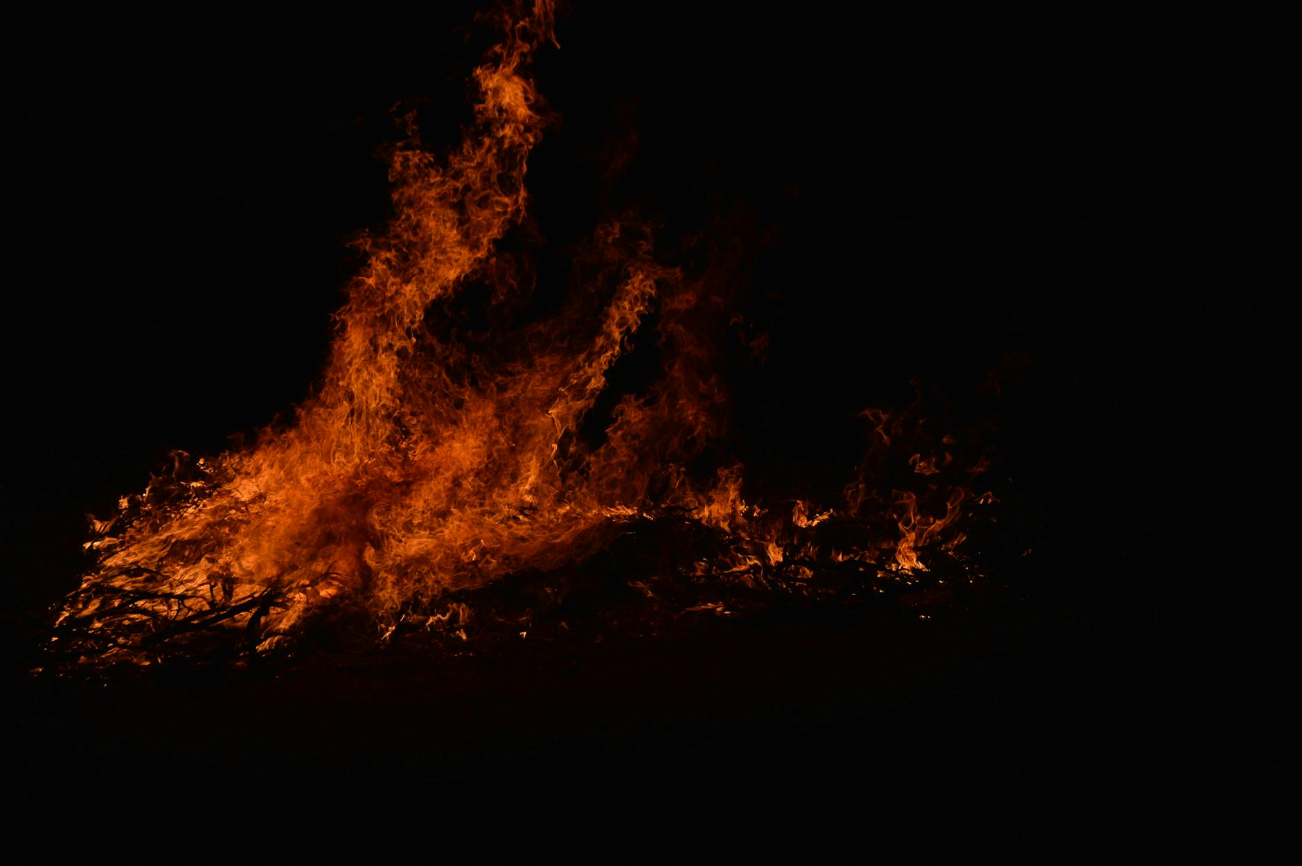 Kampania STOP pożarom traw prowadzona przez Komendę Miejską Państwowej Straży Pożarnej w Olsztynie
